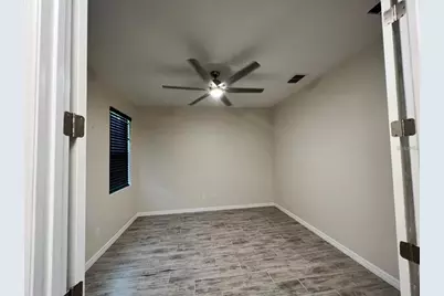 700 Split Hoof Drive, Saint Cloud, FL 34771 - Photo 4