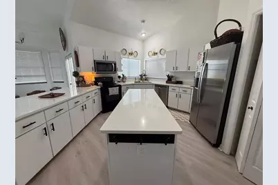 10195 SW 132nd Avenue, Dunnellon, FL 34432 - Photo 10
