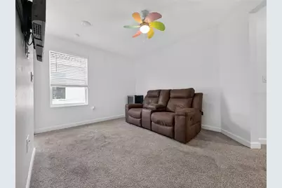 8813 Beth Page Lane, Davenport, FL 33896 - Photo 16