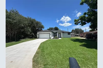 222 Florida Avenue, Dundee, FL 33838 - Photo 2