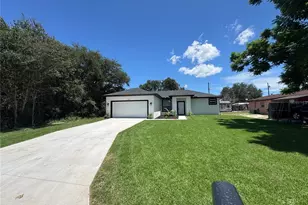 222 Florida Ave, Dundee, FL 33838 - Photo 2
