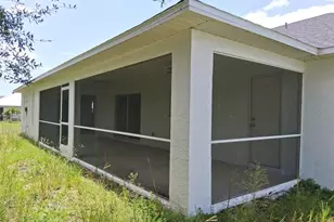 850 SW 15th St, Cape Coral, FL 33991 - Photo 6