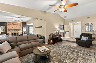8736 Larwin Ln, Orlando, FL 32817 - Photo 6