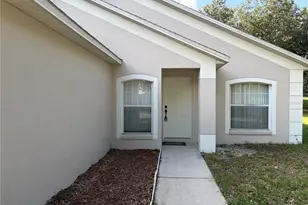 985 Scenic View Cir, Minneola, FL 34715 - Photo 2