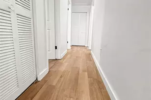 2532 NE 13th Ave, Gainesville, FL 32641 - Photo 8