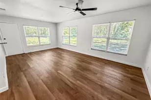 2532 NE 13th Ave, Gainesville, FL 32641 - Photo 6