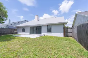 660 Holbrook Cir, Lake Mary, FL 32746 - Photo 2