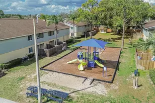 202 Red Maple Pl, Brandon, FL 33510 - Photo 54