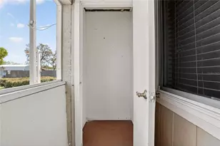 202 Red Maple Pl, Brandon, FL 33510 - Photo 28