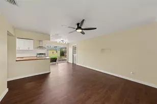 4733 W Wisconsin Ave, Tampa, FL 33616 - Photo 10
