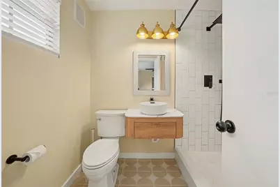 4733 W Wisconsin Avenue, Tampa, FL 33616 - Photo 12