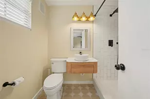 4733 W Wisconsin Ave, Tampa, FL 33616 - Photo 12