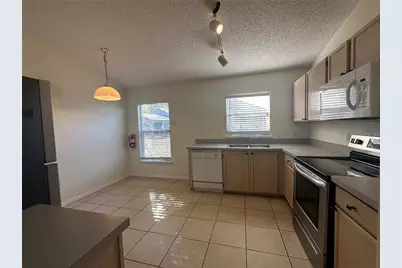 17432 Woodcrest Way, Clermont, FL 34714 - Photo 6