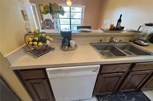 9840 Balmoral Cir, Orlando, FL 32817 - Photo 12