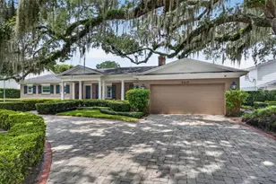2410 Lake Shore Dr, Orlando, FL 32803 - Photo 30