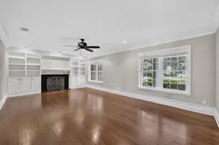 2410 Lake Shore Dr, Orlando, FL 32803 - Photo 6