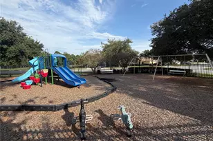 923 Bridgeway Blvd, Orlando, FL 32828 - Photo 34