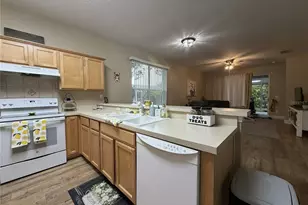 923 Bridgeway Blvd, Orlando, FL 32828 - Photo 6