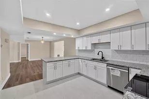 4400 Lake Trudy Dr, Saint Cloud, FL 34769 - Photo 10