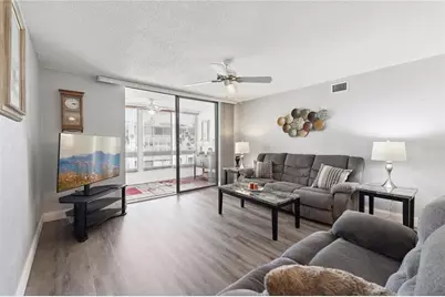 325 Wilder Boulevard #A404, Daytona Beach, FL 32114 - Photo 2