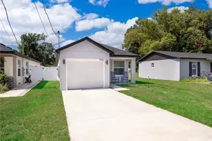 1946 Hollywood Ave, Eustis, FL 32726 - Photo 1