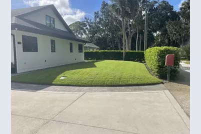 995 Stacy Lane, New Smyrna Beach, FL 32168 - Photo 2