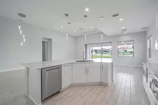 10481 Royal Cypress Way, Orlando, FL 32836 - Photo 22