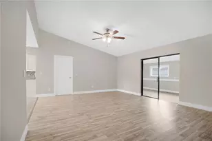 3914 Foothills Dr, Orlando, FL 32810 - Photo 4