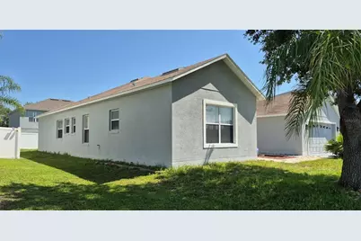 560 Viceroy Court, Kissimmee, FL 34758 - Photo 2