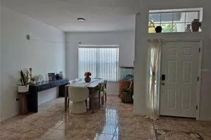 560 Viceroy Ct, Kissimmee, FL 34758 - Photo 4