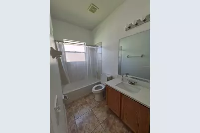 560 Viceroy Court, Kissimmee, FL 34758 - Photo 16