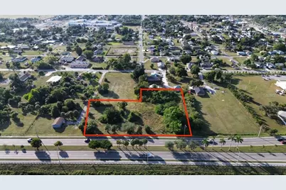 3550 S Grimsley Court, Fort Myers, FL 33916 - Photo 2