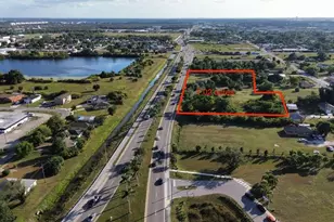 3550 S Grimsley Ct, Fort Myers, FL 33916 - Photo 1