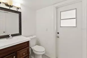 8413 Shady Glen Dr, Orlando, FL 32819 - Photo 14