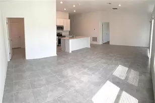 1373 Brentwood Dr, Kissimmee, FL 34746 - Photo 8