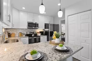 14009 Dominion Ct, Tampa, FL 33613 - Photo 8