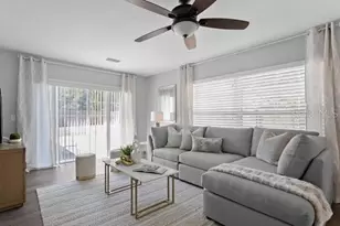14009 Dominion Ct, Tampa, FL 33613 - Photo 4