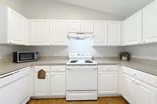 1364 Hillview Dr, Clermont, FL 34711 - Photo 6