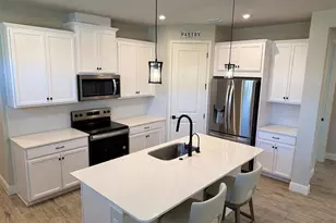 31969 Asbury Ave, Wesley Chapel, FL 33545 - Photo 2