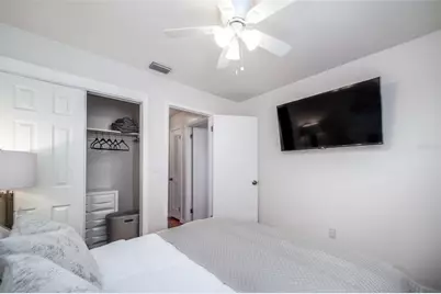 8702 Elmwood Lane, Tampa, FL 33615 - Photo 30