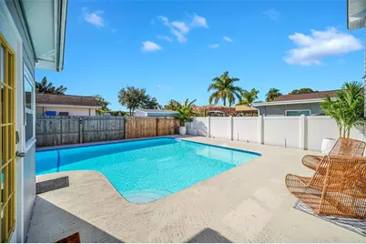 8702 Elmwood Lane, Tampa, FL 33615 - Photo 48