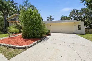 1200 Lake Valrico Ln, Valrico, FL 33594 - Photo 6