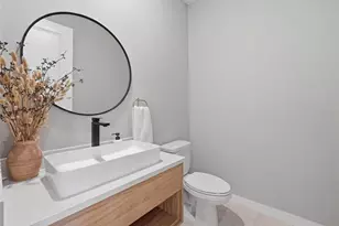 2015 E Kaley Ave, Orlando, FL 32806 - Photo 30