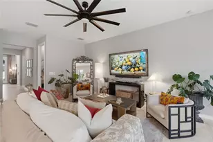 2015 E Kaley Ave, Orlando, FL 32806 - Photo 4