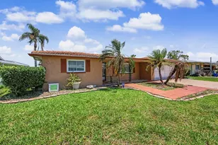 3837 Topsail Trail, New Port Richey, FL 34652 - Photo 2