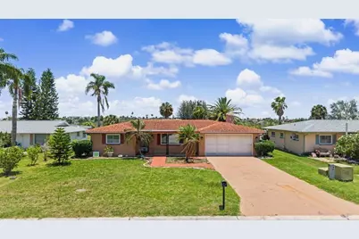 3837 Topsail Trail, New Port Richey, FL 34652 - Photo 4