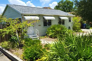 919 W Woodlawn Ave, Tampa, FL 33603 - Photo 2