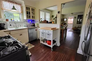 919 W Woodlawn Ave, Tampa, FL 33603 - Photo 16