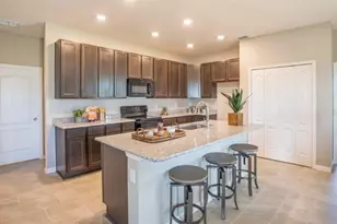 25125 Thornhill Dr, Sorrento, FL 32776 - Photo 2