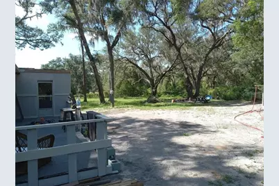 16395 SE 117th Avenue, Weirsdale, FL 32195 - Photo 2